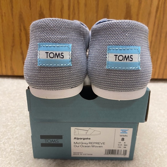 Gray Toms, size 8. - Picture 2 of 3